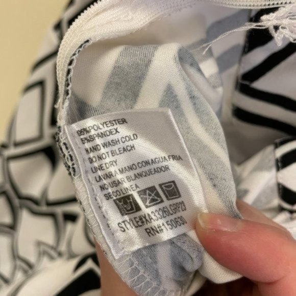 PRICE FIRM Vintage Black White Printed Jumpsuit | Size S/M - Picture 9 of 14